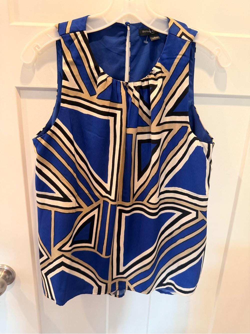 Banana Republic Geometric Print Sleeveless Blouse Women’s Small Blue Lined